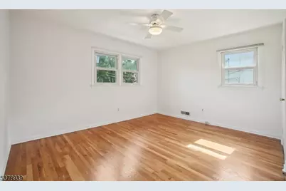 15 Mansfield Ct, Livingston, NJ 07039 - Photo 15