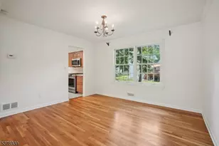 15 Mansfield Ct, Livingston, NJ 07039 - Photo 7
