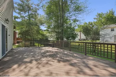 15 Mansfield Ct, Livingston, NJ 07039 - Photo 23