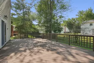 15 Mansfield Ct, Livingston, NJ 07039 - Photo 23
