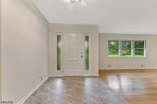 102 Old Farm Rd, Readington, NJ 08889 - Photo 5