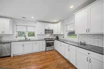 6 Landing Trl, Denville, NJ 07834 - Photo 7