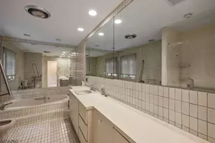100 Cheyenne Way, Wayne, NJ 07470 - Photo 25