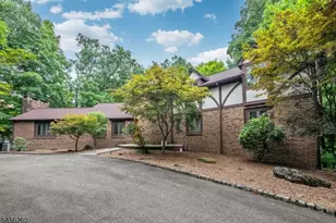 100 Cheyenne Way, Wayne, NJ 07470 - Photo 43