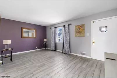 19 Overhill Rd, Belleville, NJ 07109 - Photo 5