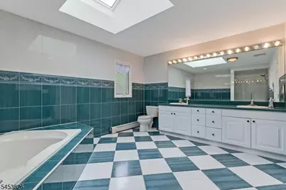 1460 Alps Rd, Wayne, NJ 07470 - Photo 31
