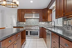 1460 Alps Rd, Wayne, NJ 07470 - Photo 9