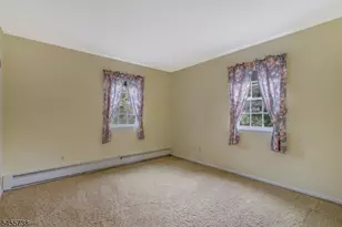 11 Amherst Ct, Clinton Township, NJ 08801 - Photo 27