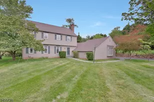11 Amherst Ct, Clinton Township, NJ 08801 - Photo 1