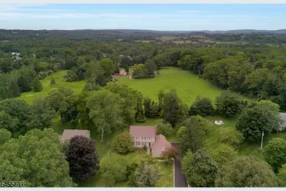 11 Amherst Ct, Clinton Township, NJ 08801 - Photo 5