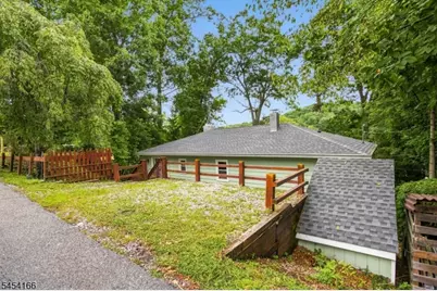 111 S Shore Dr, Wantage, NJ 07461 - Photo 33