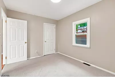 111 S Shore Dr, Wantage, NJ 07461 - Photo 23