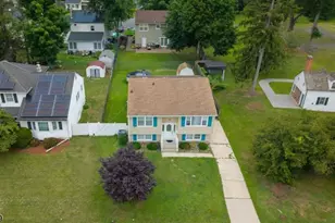 15 Barber Blvd, South Bound Brook Boro, NJ 08880 - Photo 3