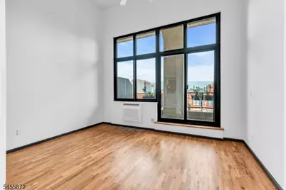 205 10th St #5N, Jersey City, NJ 07302 - Photo 11
