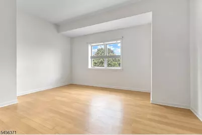20 Stonebridge Rd, Union Township, NJ 08827 - Photo 21