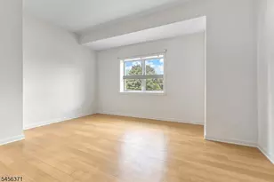 20 Stonebridge Rd, Union Township, NJ 08827 - Photo 21