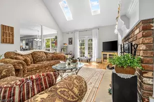 20 Stonebridge Rd, Union Township, NJ 08827 - Photo 9