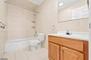 544-546 Bond St, Elizabeth, NJ 07206 - Photo 17