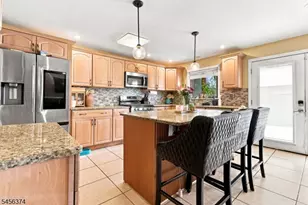 606 Britton St, Elizabeth, NJ 07202 - Photo 5