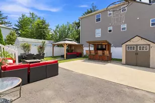 606 Britton St, Elizabeth, NJ 07202 - Photo 35