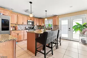 606 Britton St, Elizabeth, NJ 07202 - Photo 7