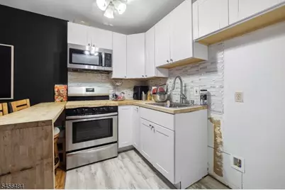353 Marshall St #3A, Paterson, NJ 07503 - Photo 9