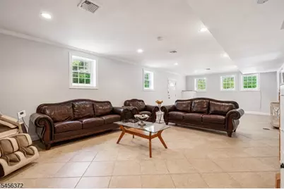 207 Stonehouse Rd, Bloomfield, NJ 07028 - Photo 23