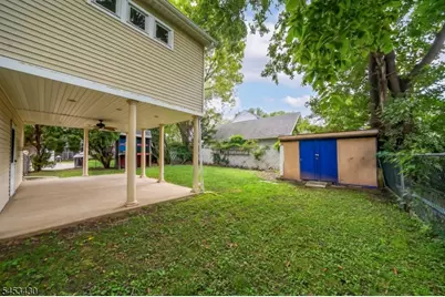 416 Roosevelt St, Roselle Park, NJ 07204 - Photo 23