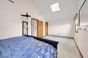 416 Roosevelt St, Roselle Park, NJ 07204 - Photo 15