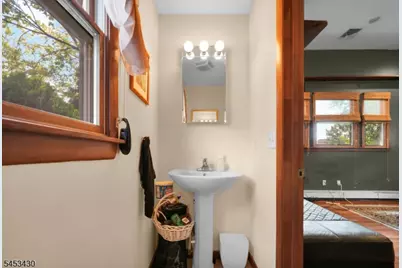 416 Roosevelt St, Roselle Park, NJ 07204 - Photo 13