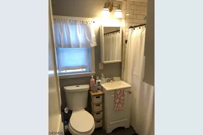 32 Avenel St, Woodbridge Township, NJ 07001 - Photo 15