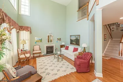 75 Schindler Way, Fairfield Twp., NJ 07004 - Photo 11