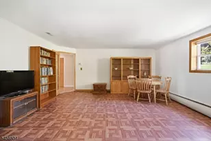 15 Mitchell Rd, Parsippany, NJ 07054 - Photo 21