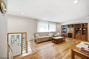 15 Mitchell Rd, Parsippany, NJ 07054 - Photo 3