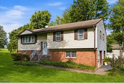 15 Mitchell Rd, Parsippany, NJ 07054 - Photo 1