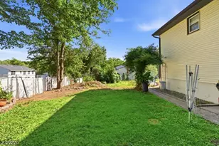 15 Mitchell Rd, Parsippany, NJ 07054 - Photo 29