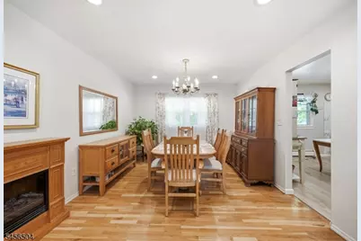 15 Mitchell Rd, Parsippany, NJ 07054 - Photo 7