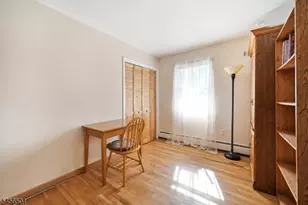 15 Mitchell Rd, Parsippany, NJ 07054 - Photo 11