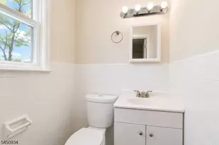 25 Lincoln Ave, Piscataway Township, NJ 08854 - Photo 13