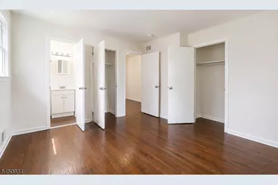 25 Lincoln Ave, Piscataway Township, NJ 08854 - Photo 11
