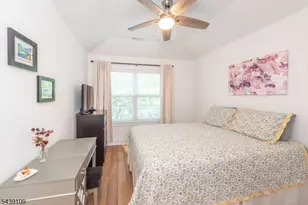 8 Deans Ct, Fairfield, NJ 07004 - Photo 19