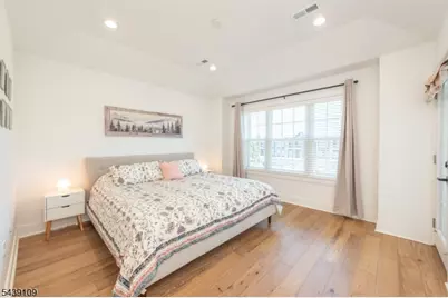 8 Deans Ct #8, Fairfield, NJ 07004 - Photo 17