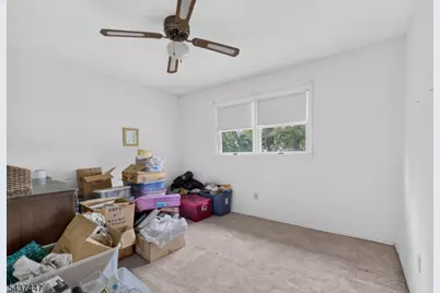 25 Princeton Dr, Middlesex, NJ 08846 - Photo 17
