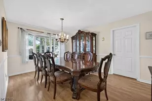 25 Princeton Dr, Middlesex, NJ 08846 - Photo 7