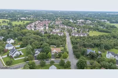 2 Garden Hills Dr, Franklin Township, NJ 08873 - Photo 43