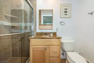 320 Lakeside Ave, Hopatcong, NJ 07821 - Photo 31
