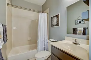 45 Bryant Ct, Franklin Township, NJ 08873 - Photo 17