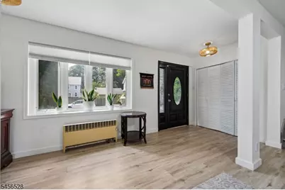 1027 Salem Ave, Hillside, NJ 07205 - Photo 5