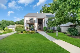 6106 Audubon Ct, Stanhope, NJ 07874 - Photo 1