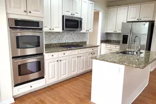 112 Independence Trail, Totowa, NJ 07512 - Photo 5